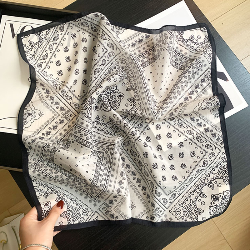 Bandana Cotton - 70% قطن 30% وشاح حريري حجاب