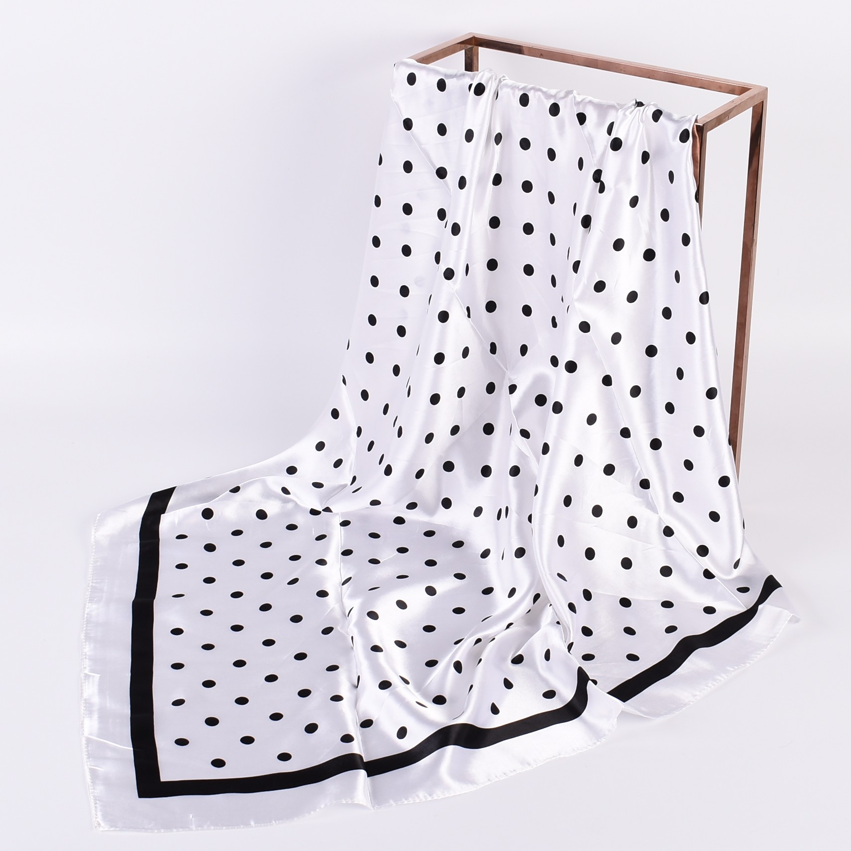 Scarf Silk Square - صيف جديد عصري مزاجه wavelet نقطة