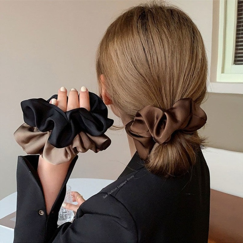 خمر الحرير توك شعر العصابات ال - مراجعة Silk Tie Striped وسعره