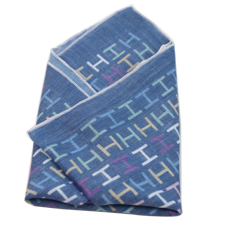 وشاح رجالي مربع بأزرار ، وشاح  - مراجعة Scarf Silk Square وسعره